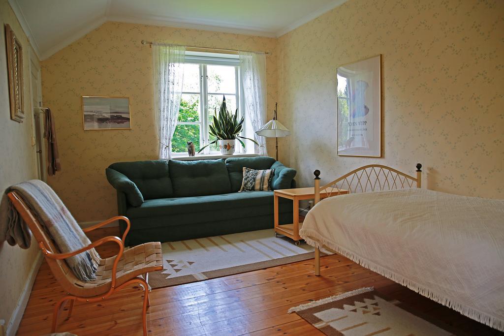 Bed and Breakfast Olsbacka Gard Falun Habitación foto