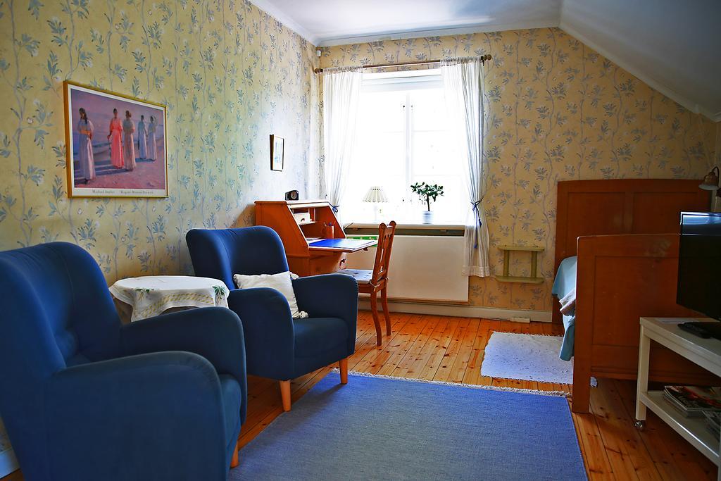 Bed and Breakfast Olsbacka Gard Falun Habitación foto