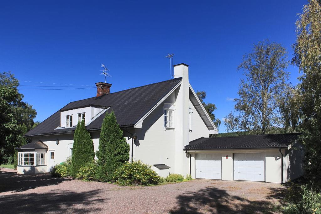 Bed and Breakfast Olsbacka Gard Falun Exterior foto